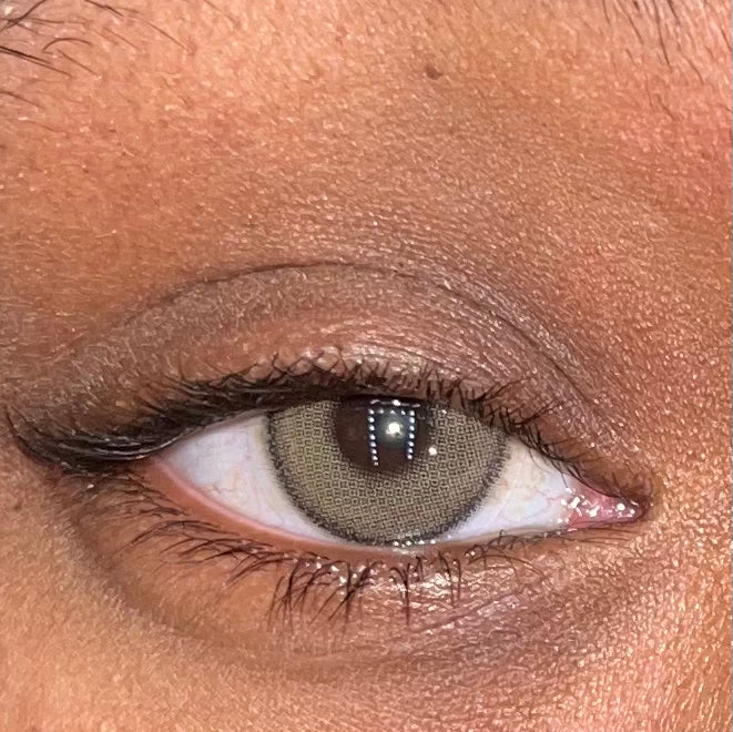 Mia brown
